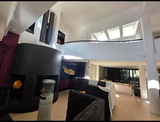5 BEDROOM PROPERTY TO RENT IN HOUGHTON